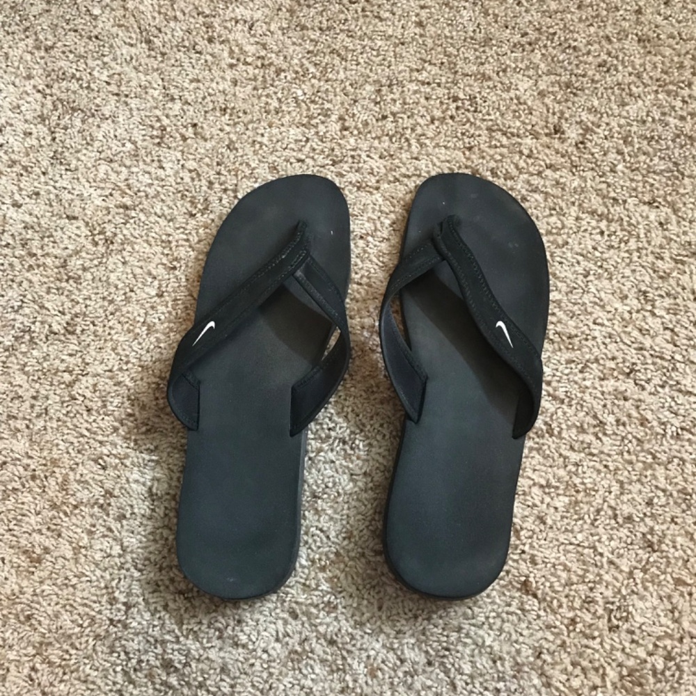 Nike flip flops - Picture 4 of 5